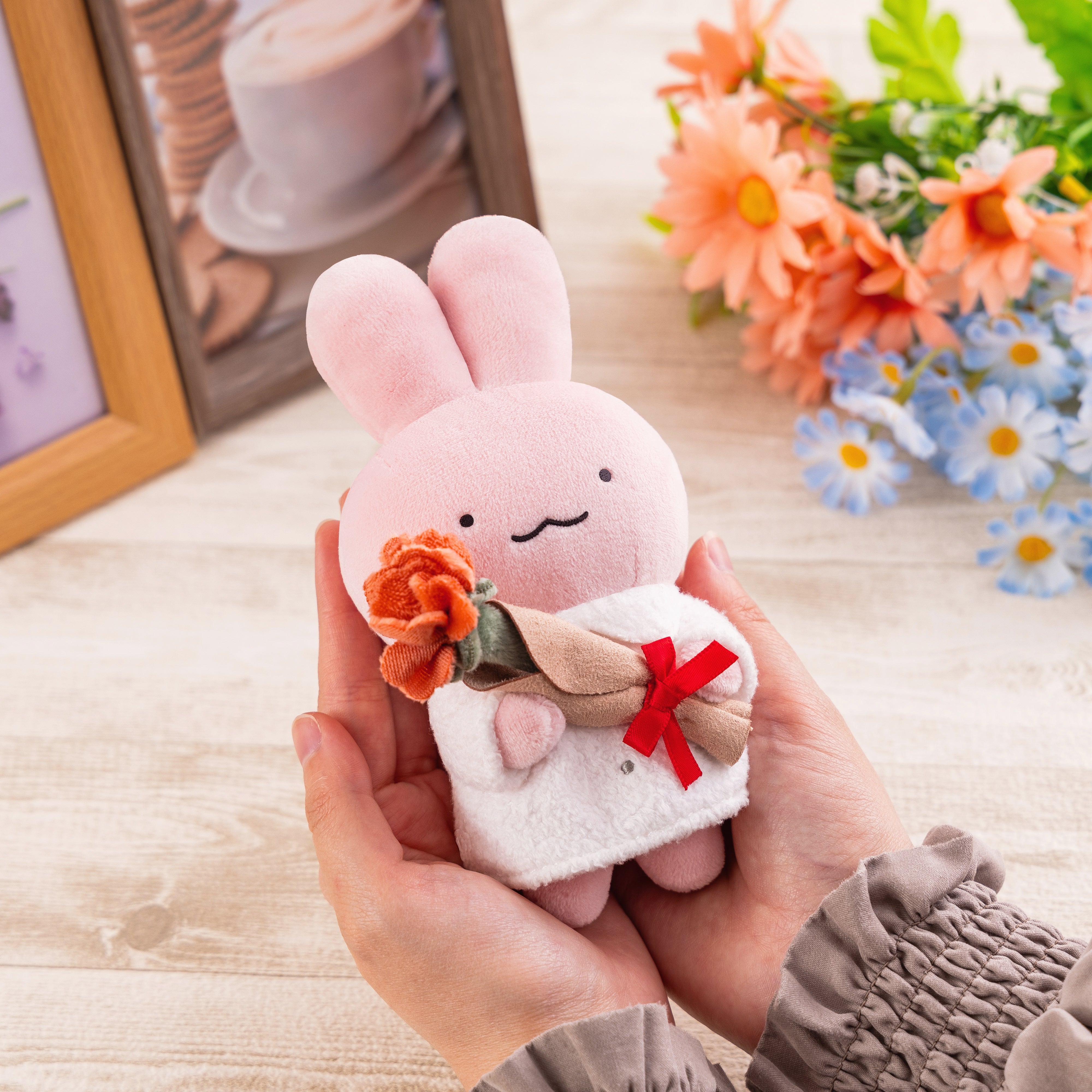 for様♡  ❤️オーダー追加分　ブライス用　オリジナル薔薇ハンガー ホワイトタイガーとブラックタイガー 母の日 うさぎ先生マスコット