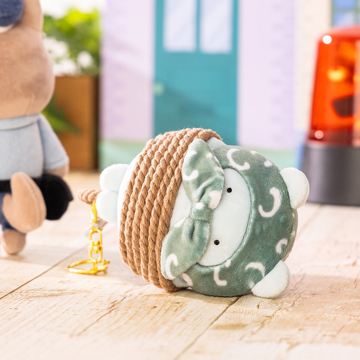 White Tiger & Black Tiger Caught Thief Mouse Mascot