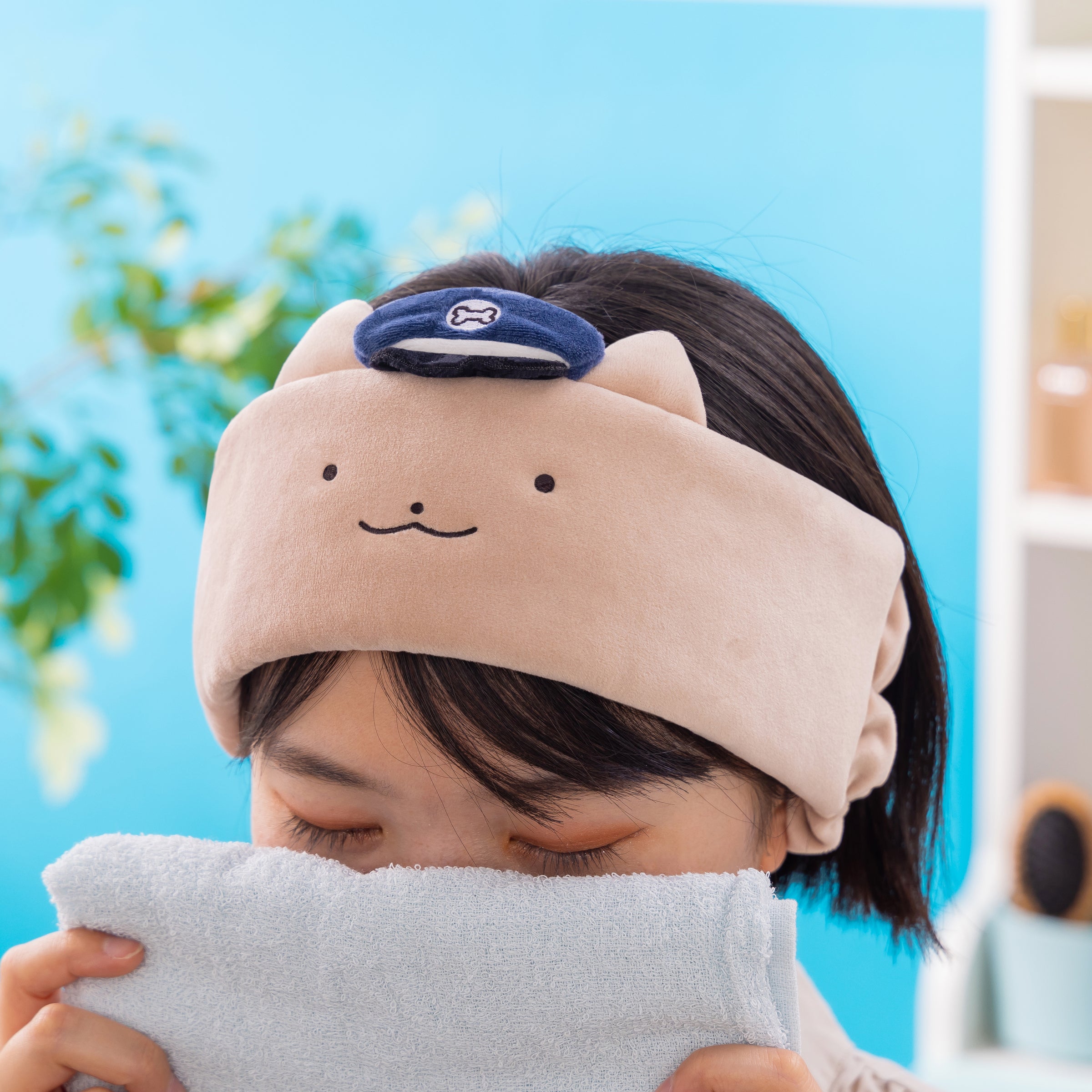 ホワイトタイガーとブラックタイガー ヘアバンド（犬のおまわりさん