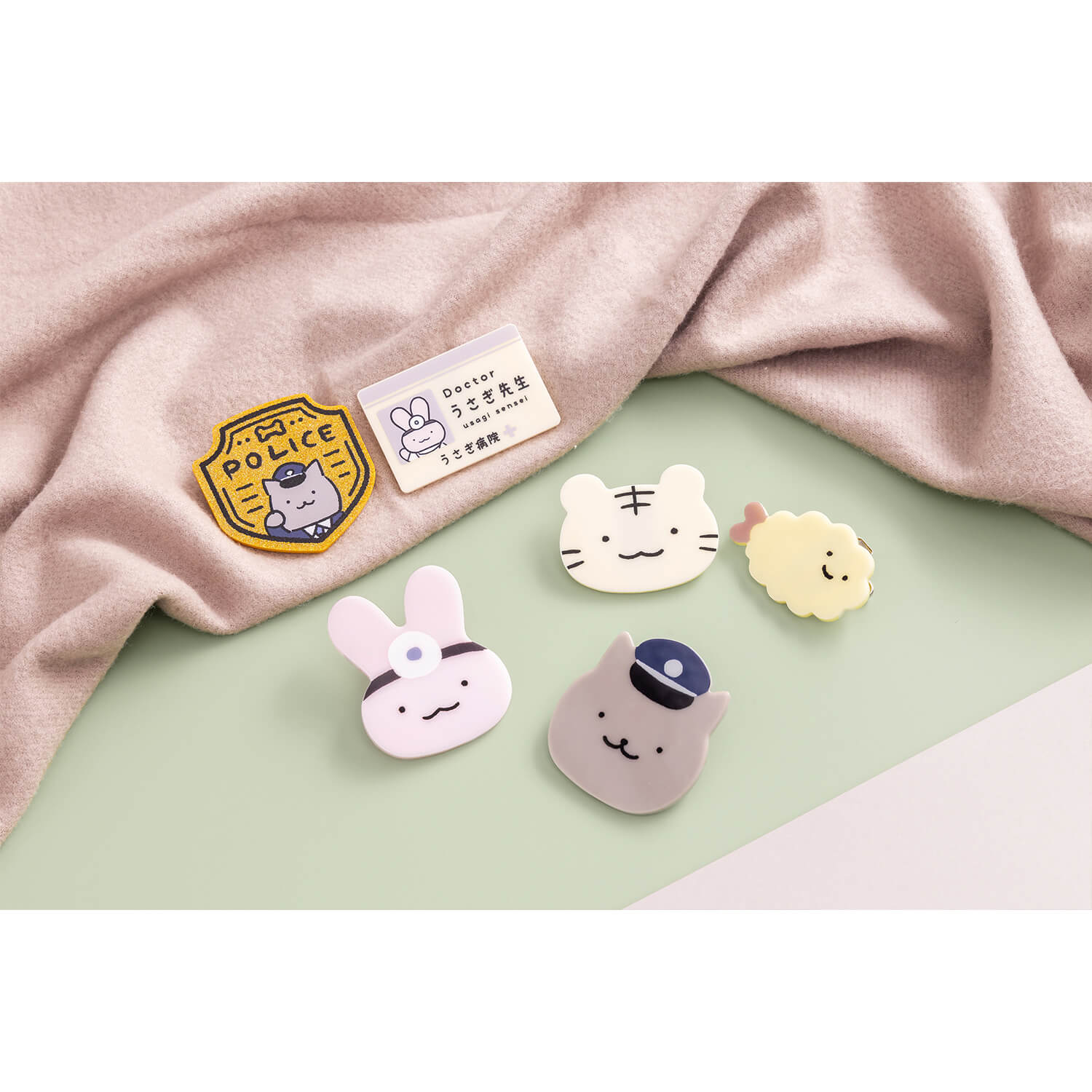 ホワイトタイガーとブラックタイガー ダイカットアクリルバッジ