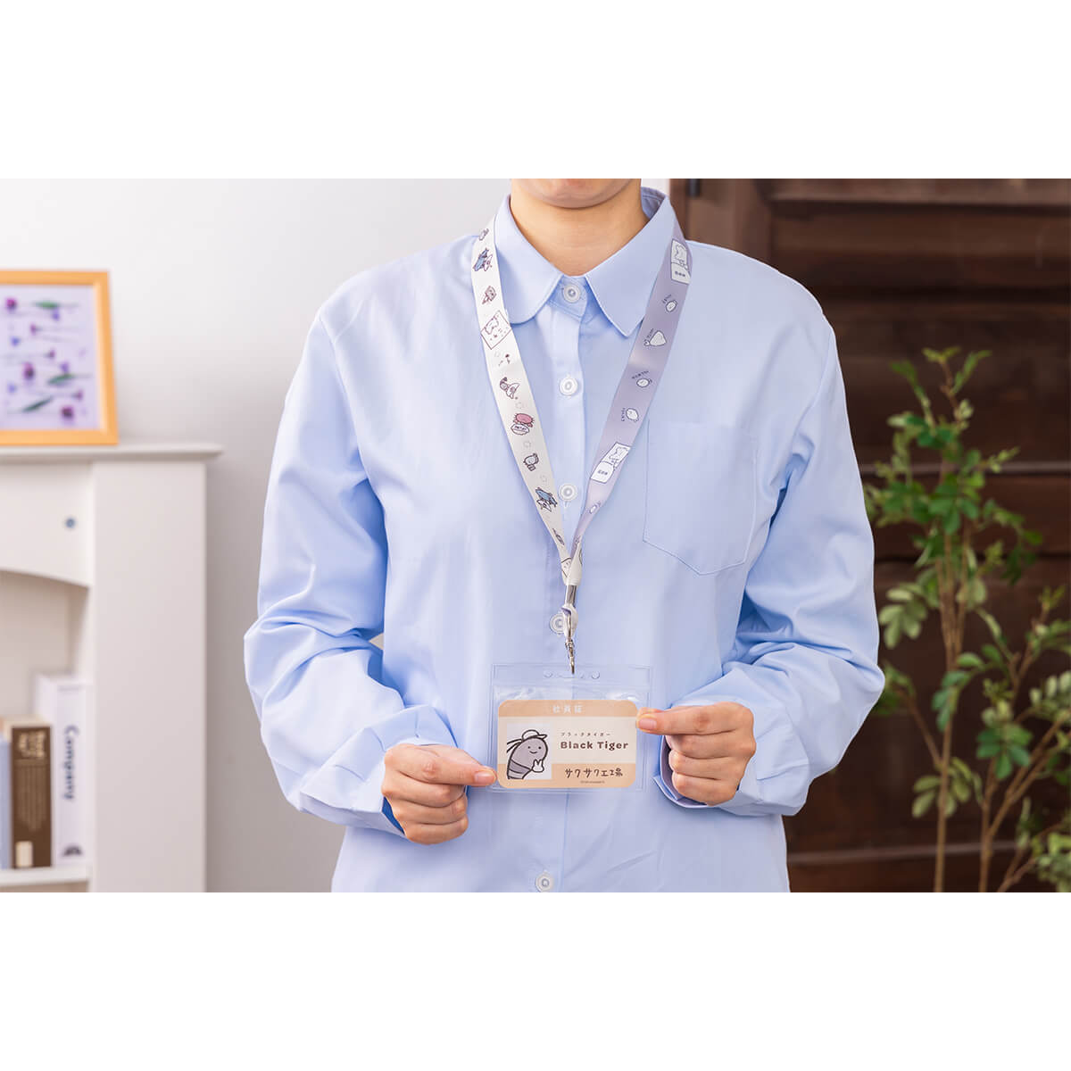 ホワイトタイガーとブラックタイガー ネックストラップ付きカード