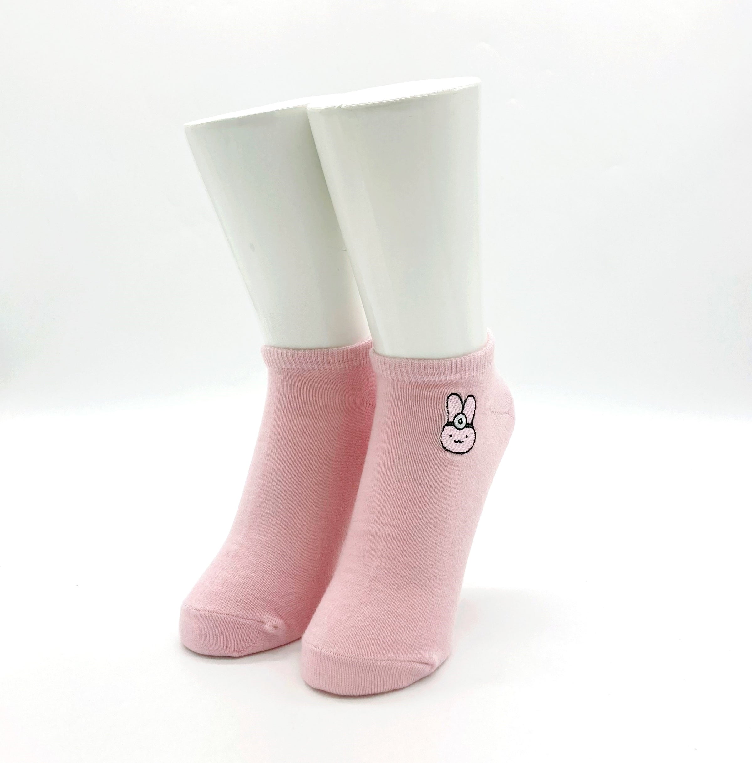 ホワイトタイガーとブラックタイガー ソックス（うさぎ先生刺繍柄