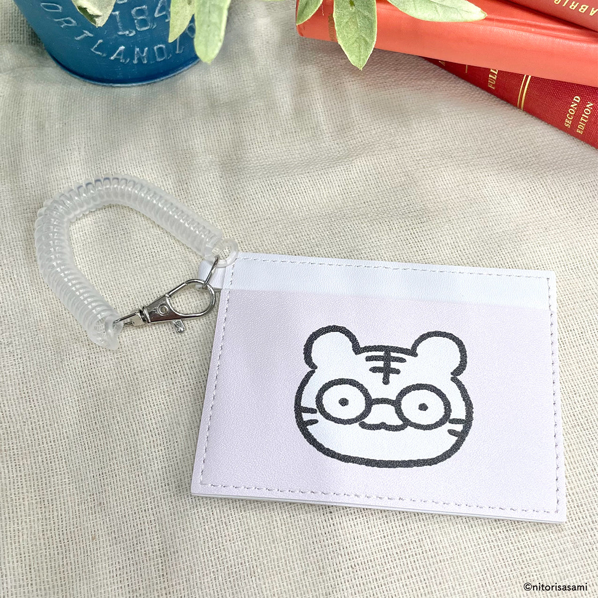 ホワイトタイガーとブラックタイガー パスケース（とらとら書店